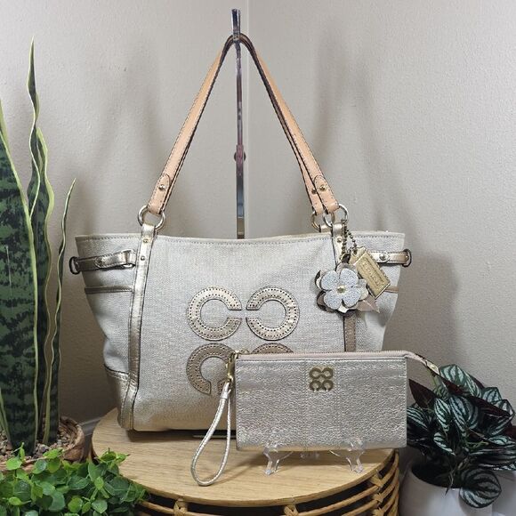 Coach Julia Op Art “C” Shoulder Bag and Wallet - Picture 1 of 16